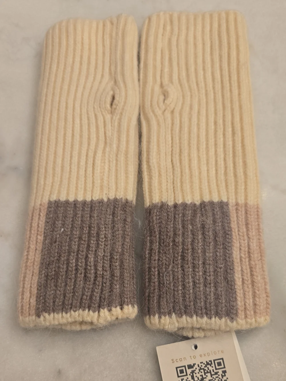 NWT Adrienne Landau Knit Embellished Fingerless Gloves